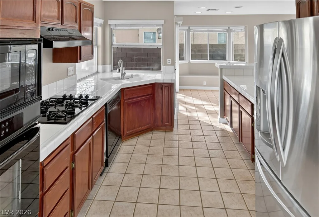 1840 Shirewick, Las Vegas, NV 89117