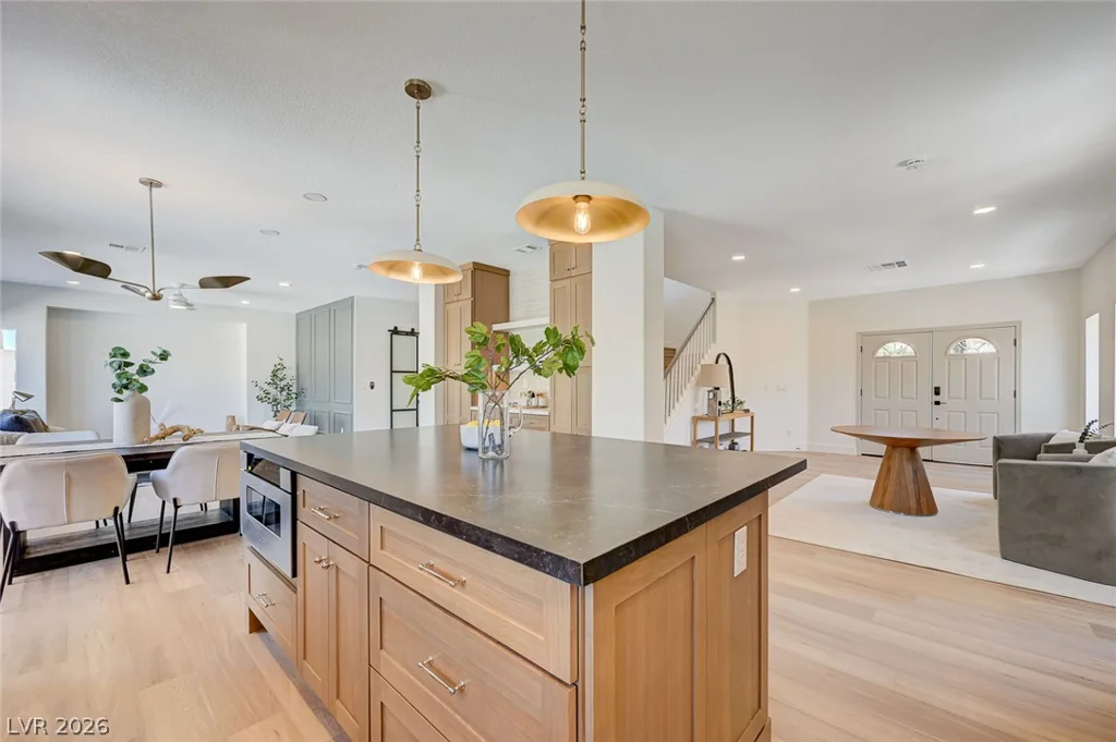 10600 Olivebranch, Las Vegas, NV 89144