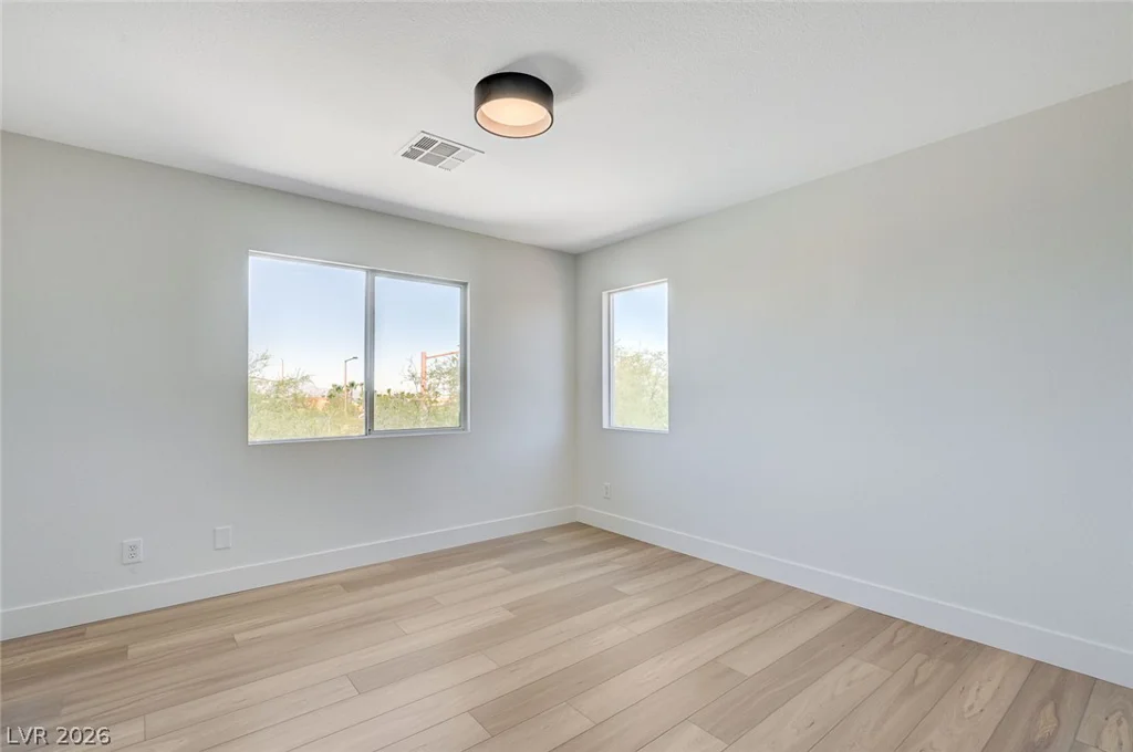 10600 Olivebranch, Las Vegas, NV 89144