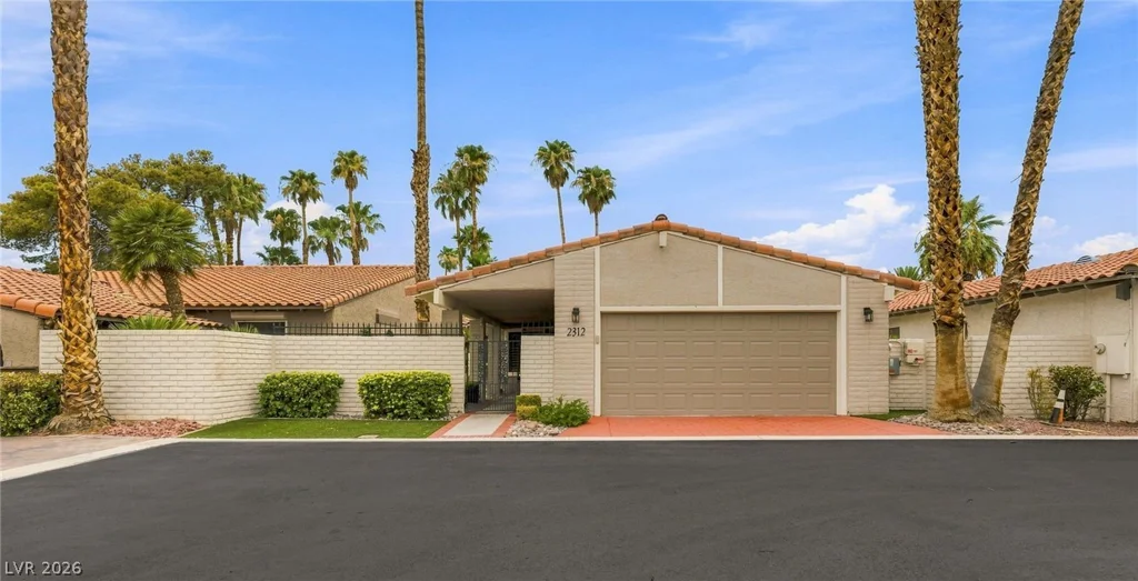 2312 Plaza Del Prado, Las Vegas, NV 89102