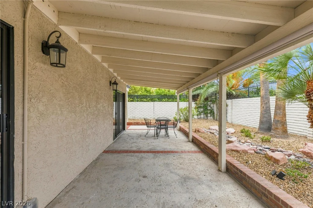 2312 Plaza Del Prado, Las Vegas, NV 89102