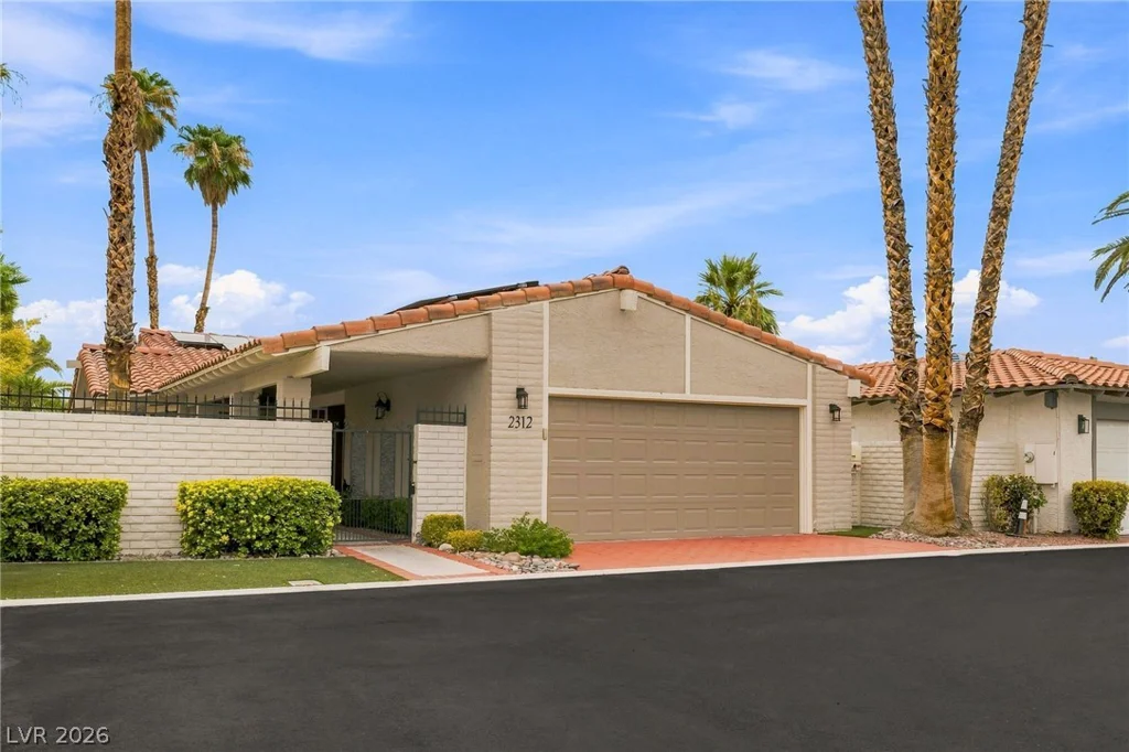 2312 Plaza Del Prado, Las Vegas, NV 89102