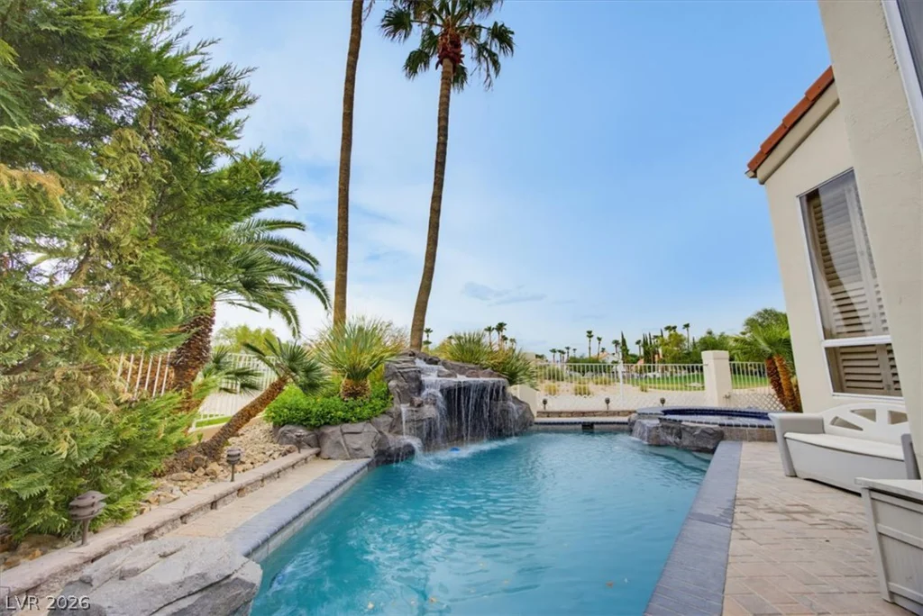 7456 Orange Haze, Las Vegas, NV 89149