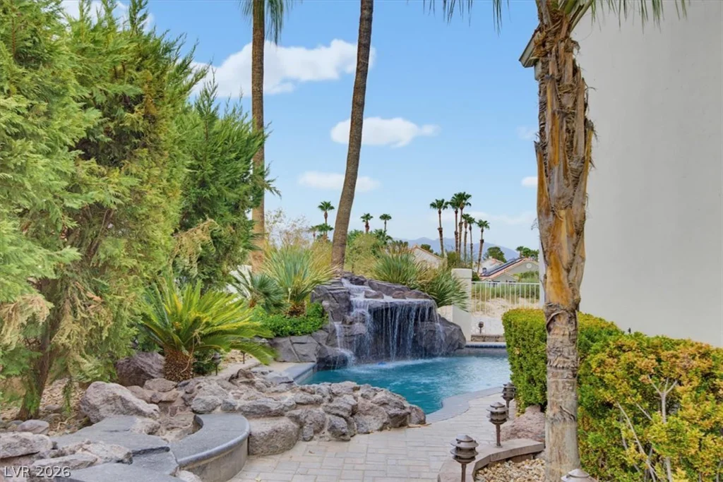 7456 Orange Haze, Las Vegas, NV 89149