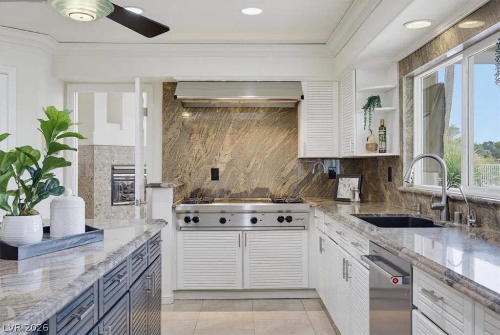 7456 Orange Haze, Las Vegas, NV 89149