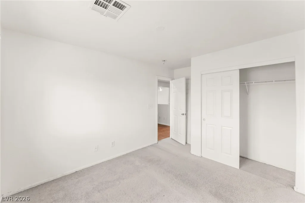 5942 Sleepy Fawn, Las Vegas, NV 89142