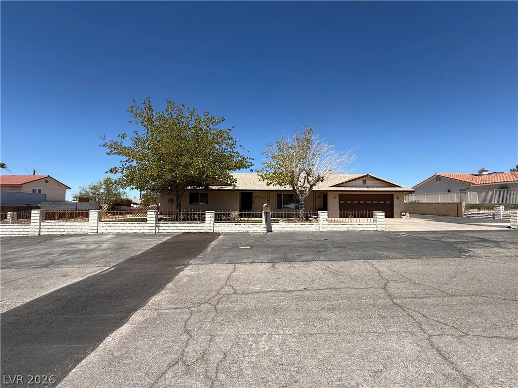 1560 Rocking Horse, Henderson, NV 89002