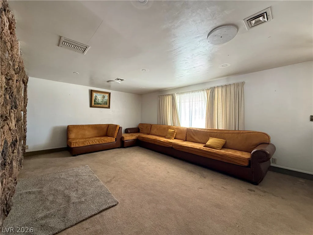 1560 Rocking Horse, Henderson, NV 89002