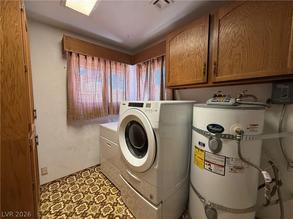 1560 Rocking Horse, Henderson, NV 89002