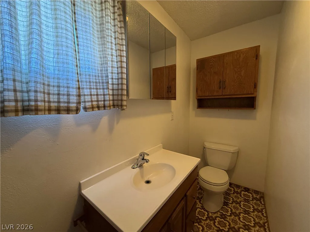 1560 Rocking Horse, Henderson, NV 89002