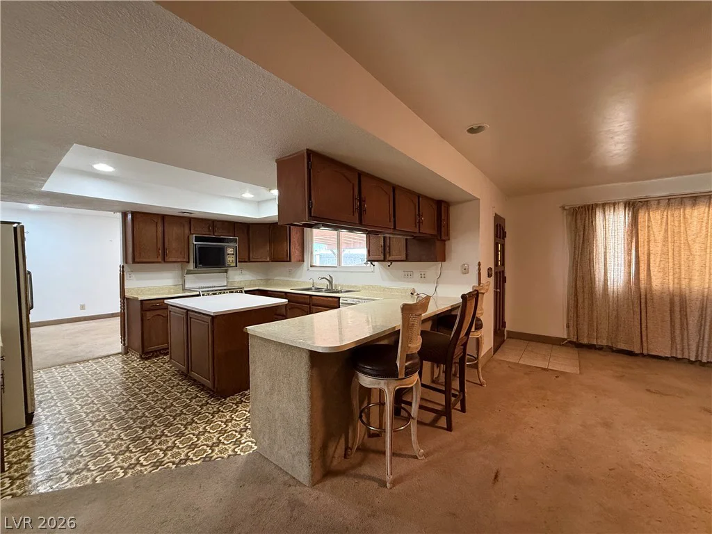 1560 Rocking Horse, Henderson, NV 89002