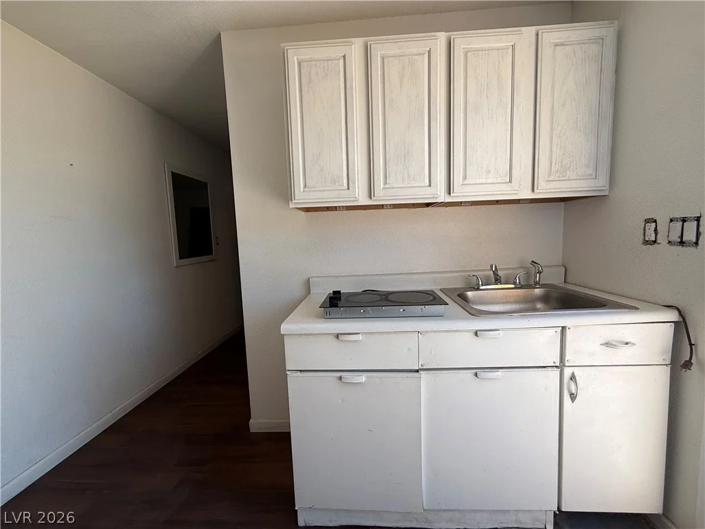 1560 Rocking Horse, Henderson, NV 89002