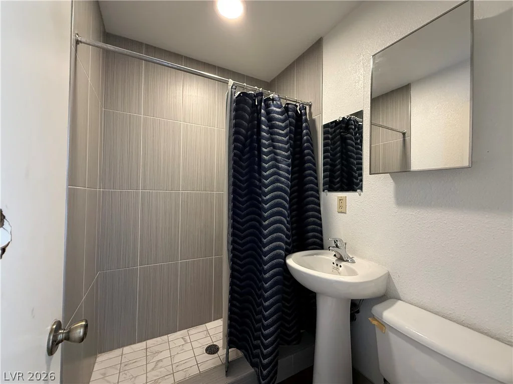 1560 Rocking Horse, Henderson, NV 89002