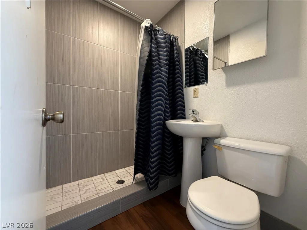 1560 Rocking Horse, Henderson, NV 89002