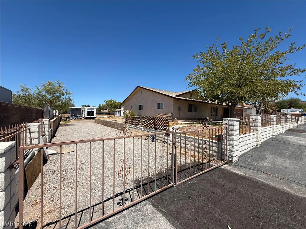 1560 Rocking Horse, Henderson, NV 89002