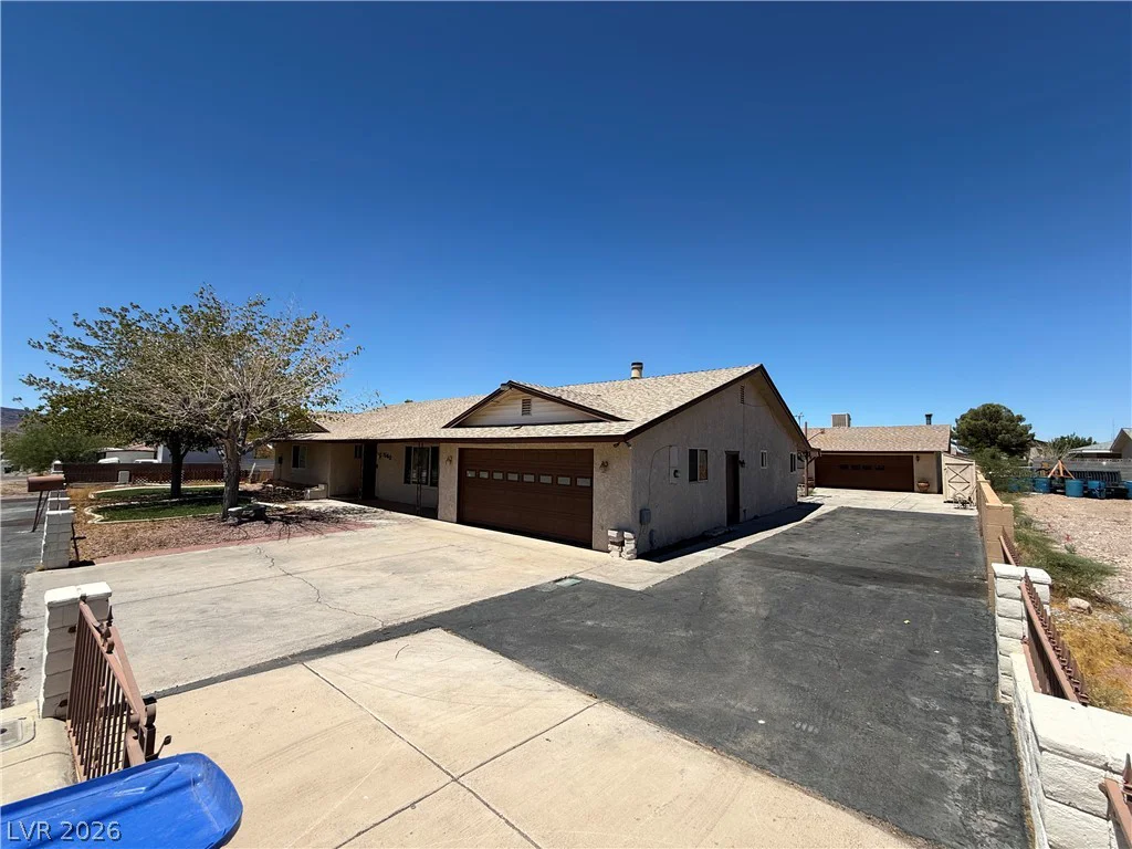1560 Rocking Horse, Henderson, NV 89002
