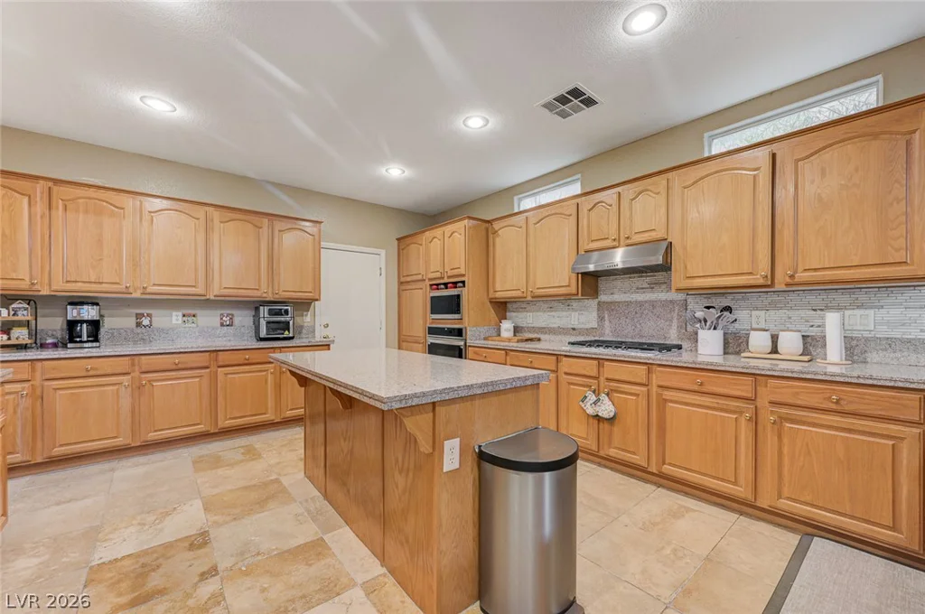 2733 Warm Rays, Henderson, NV 89052