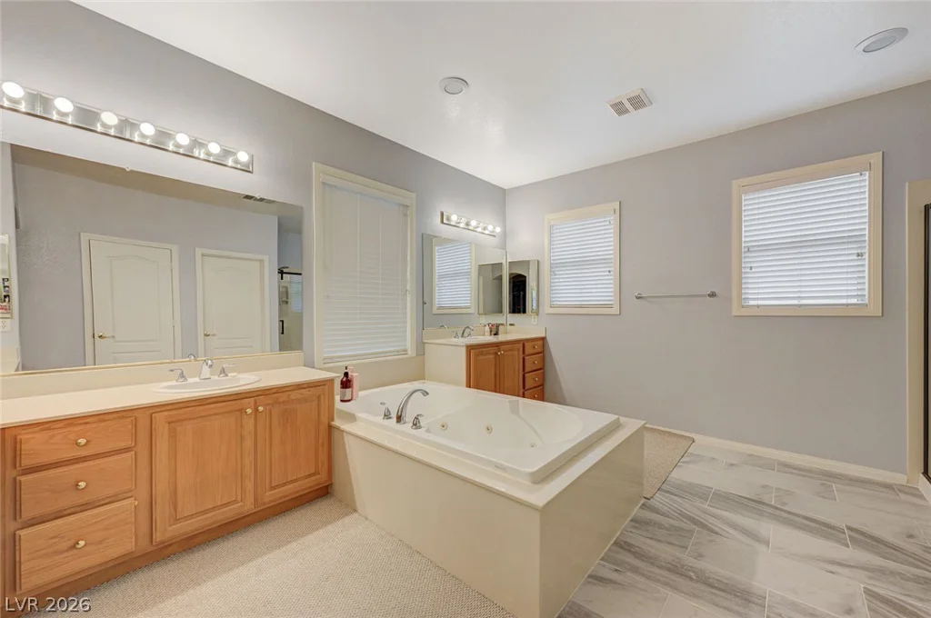 2733 Warm Rays, Henderson, NV 89052