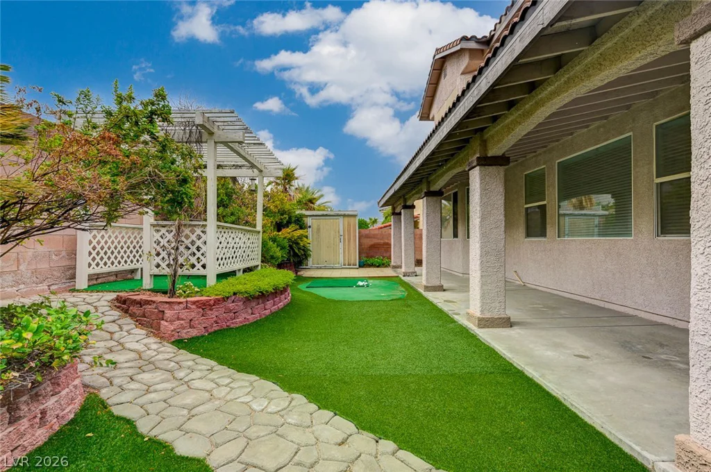 2733 Warm Rays, Henderson, NV 89052