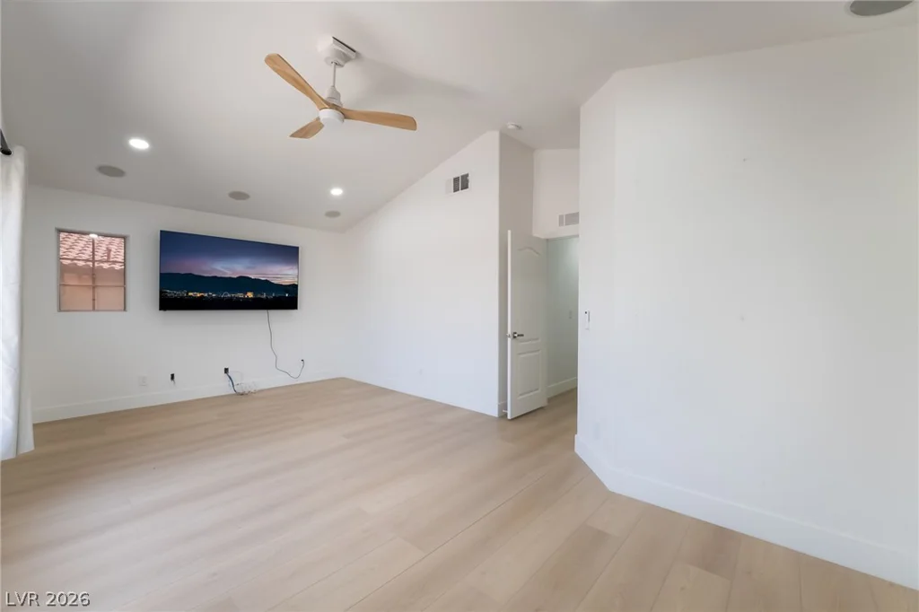 8253 Ruby Mountain, Las Vegas, NV 89128