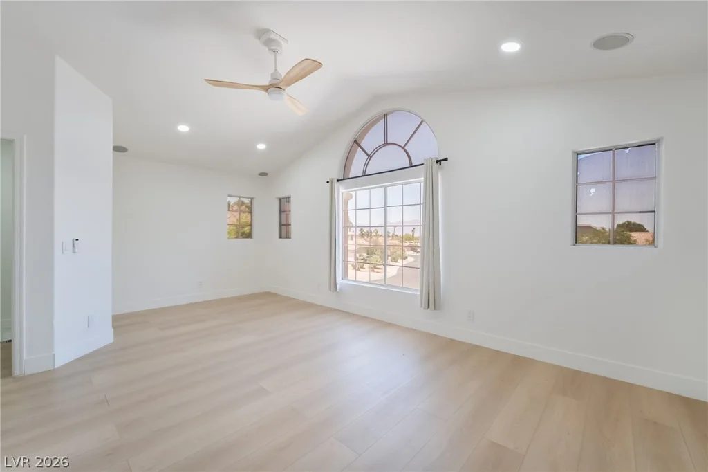 8253 Ruby Mountain, Las Vegas, NV 89128