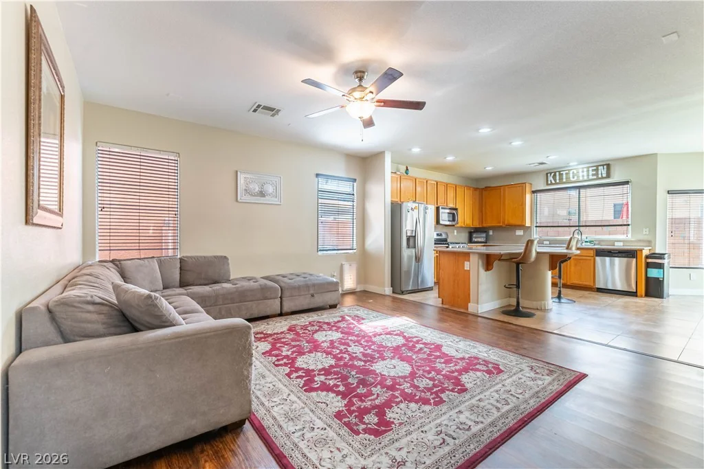 9177 Cantina Creek, Las Vegas, NV 89178
