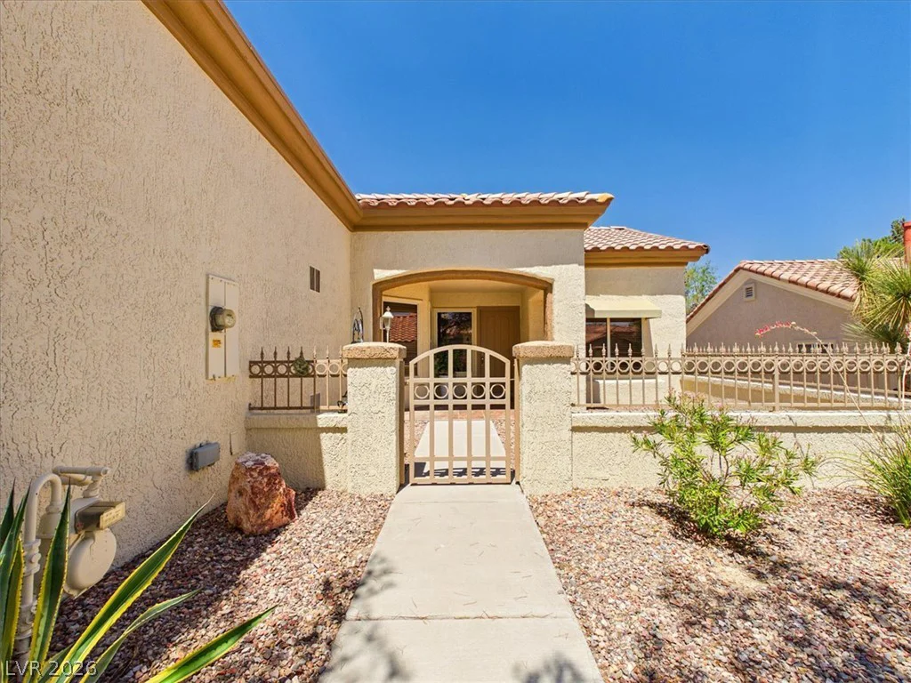 2833 Breakers Creek, Las Vegas, NV 89134