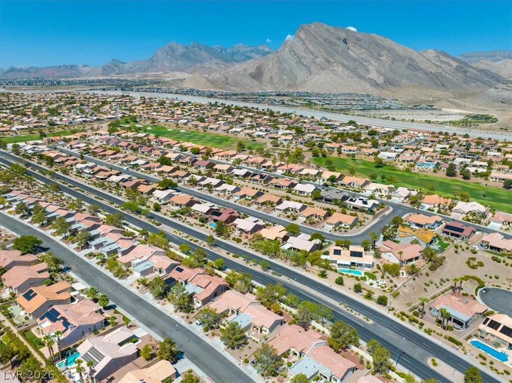2833 Breakers Creek, Las Vegas, NV 89134