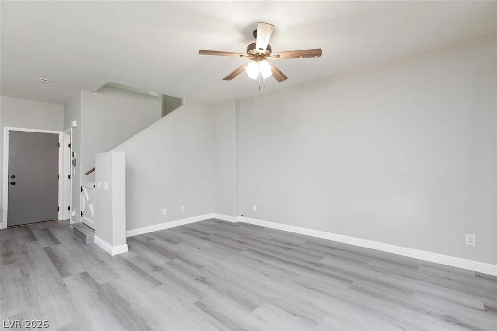 6521 Raven Hall, North Las Vegas, NV 89084