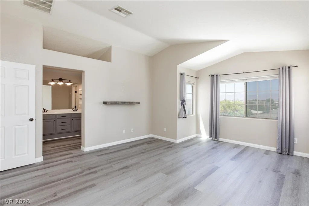 6521 Raven Hall, North Las Vegas, NV 89084