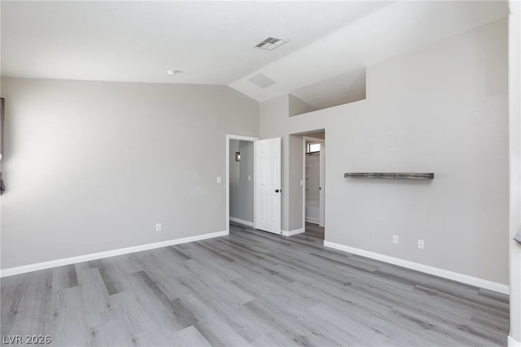 6521 Raven Hall, North Las Vegas, NV 89084