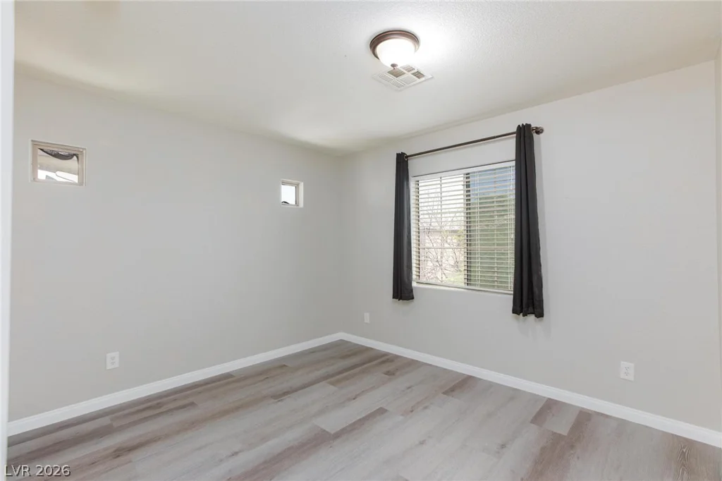6521 Raven Hall, North Las Vegas, NV 89084
