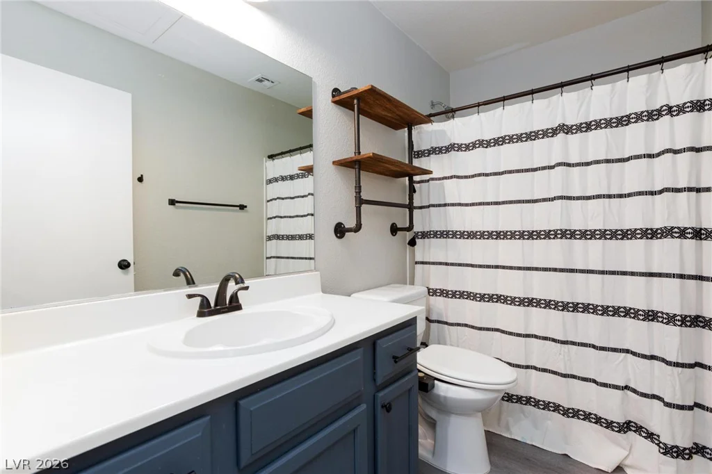 6521 Raven Hall, North Las Vegas, NV 89084