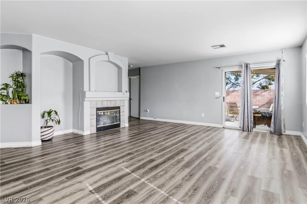 1934 Ona Marie, North Las Vegas, NV 89032