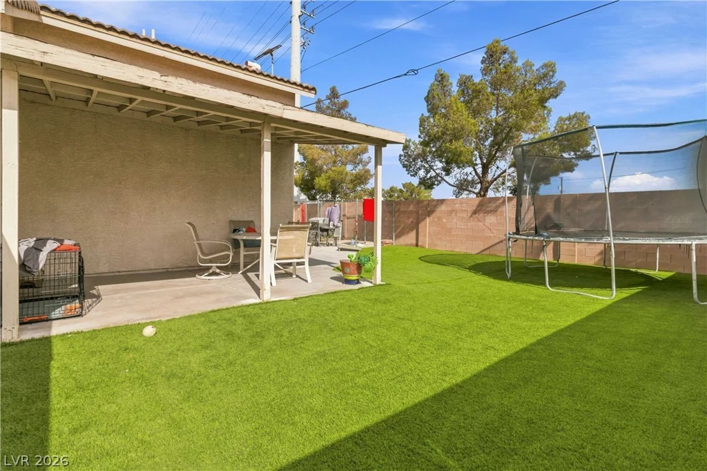 1934 Ona Marie, North Las Vegas, NV 89032