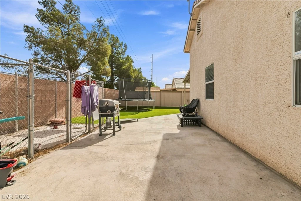 1934 Ona Marie, North Las Vegas, NV 89032