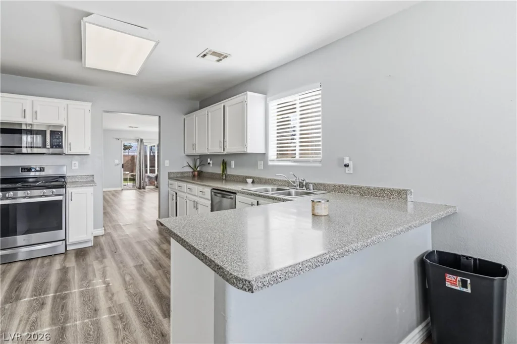 1934 Ona Marie, North Las Vegas, NV 89032