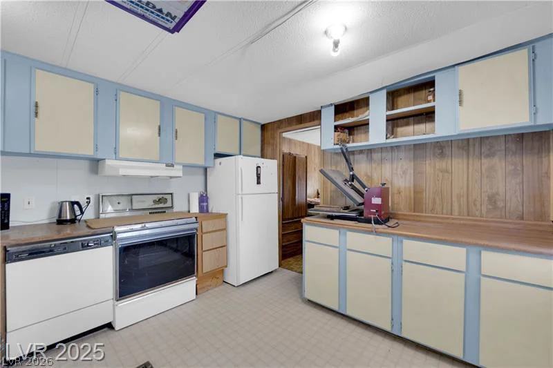 6160 Santovito, Pahrump, NV 89061