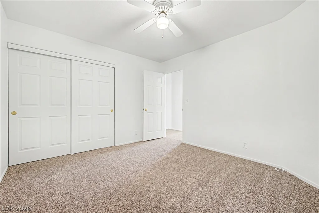 7782 Meadow Creek, Las Vegas, NV 89123