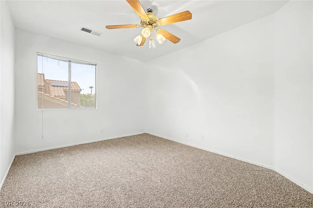 7782 Meadow Creek, Las Vegas, NV 89123