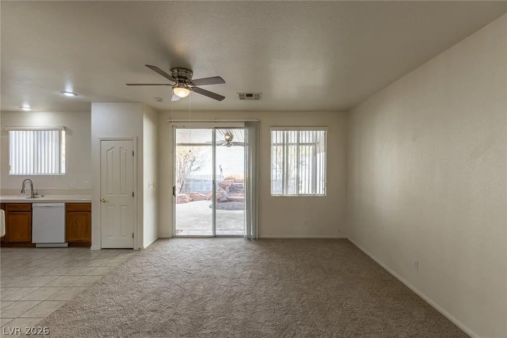 98 Glendive, Henderson, NV 89012