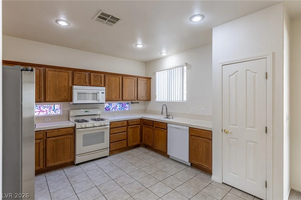 98 Glendive, Henderson, NV 89012