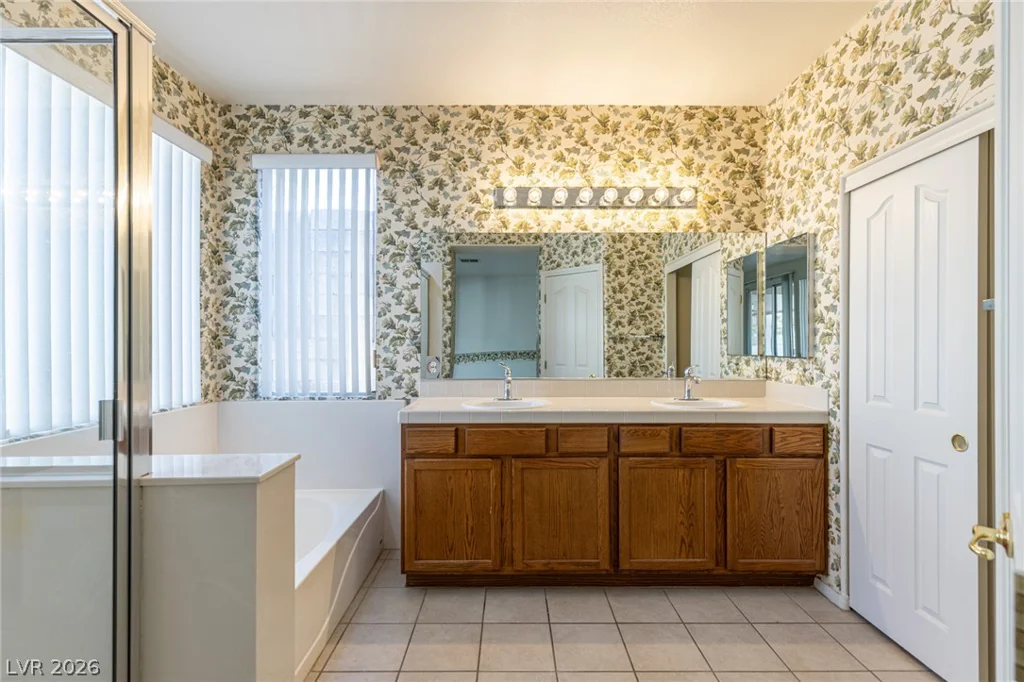 98 Glendive, Henderson, NV 89012