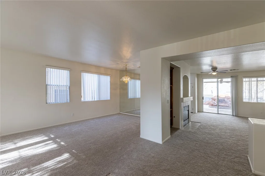 98 Glendive, Henderson, NV 89012