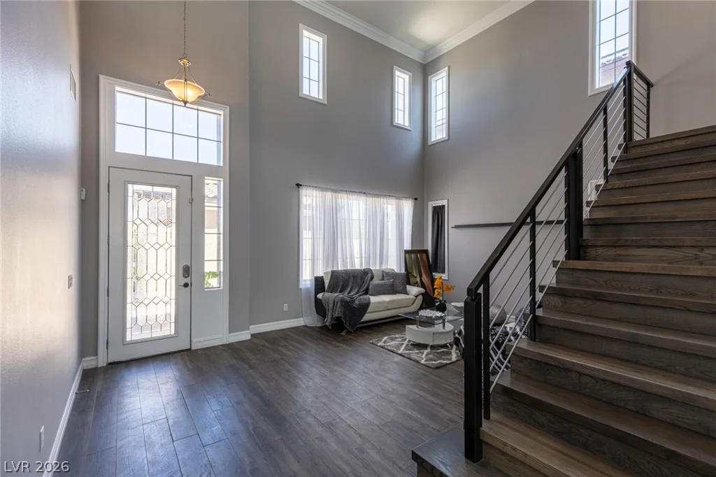 10017 Scenic Walk, Las Vegas, NV 89149