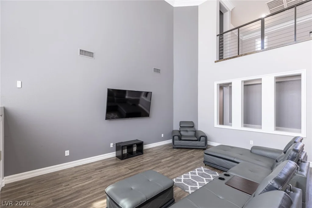 10017 Scenic Walk, Las Vegas, NV 89149