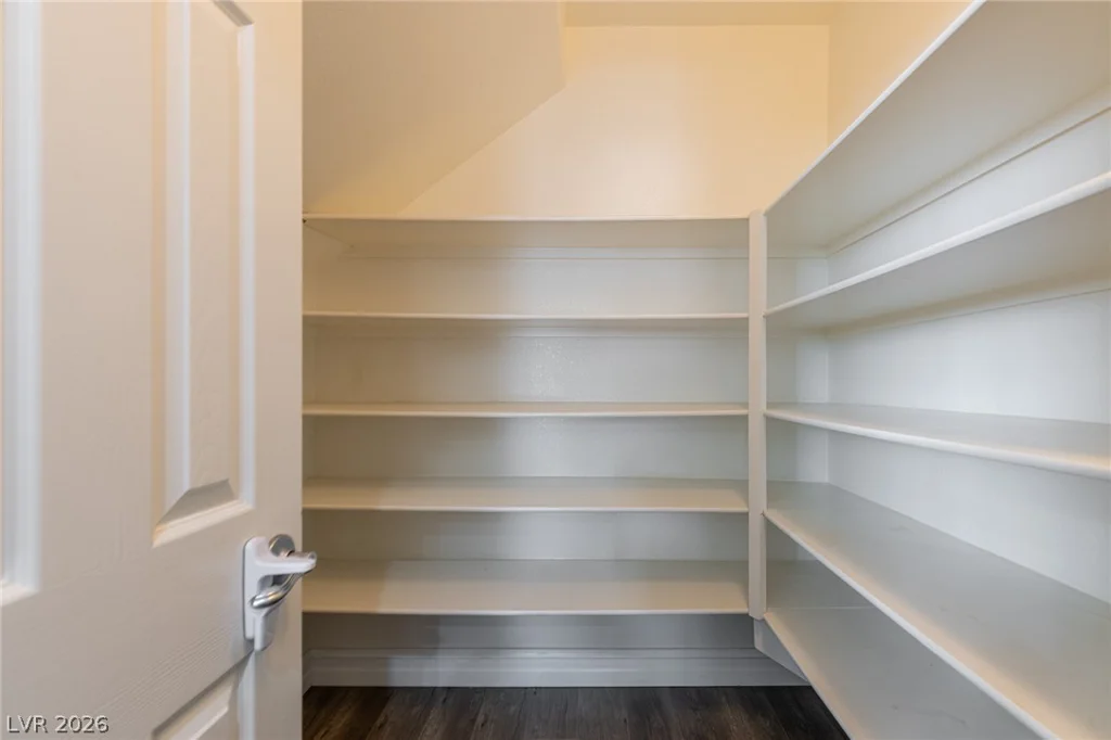 10017 Scenic Walk, Las Vegas, NV 89149