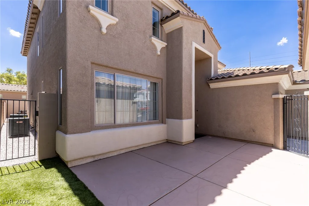10017 Scenic Walk, Las Vegas, NV 89149