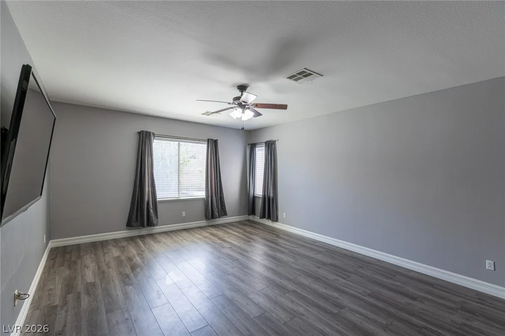 10017 Scenic Walk, Las Vegas, NV 89149