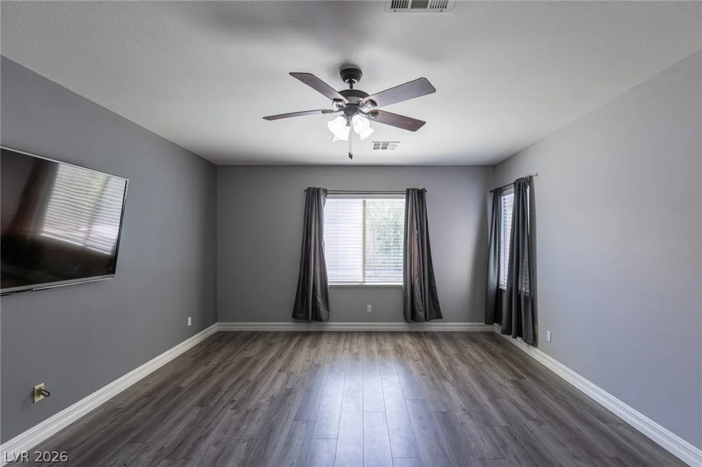 10017 Scenic Walk, Las Vegas, NV 89149
